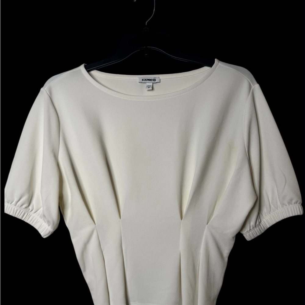 Express Cream Blouse - Picture 7 of 9